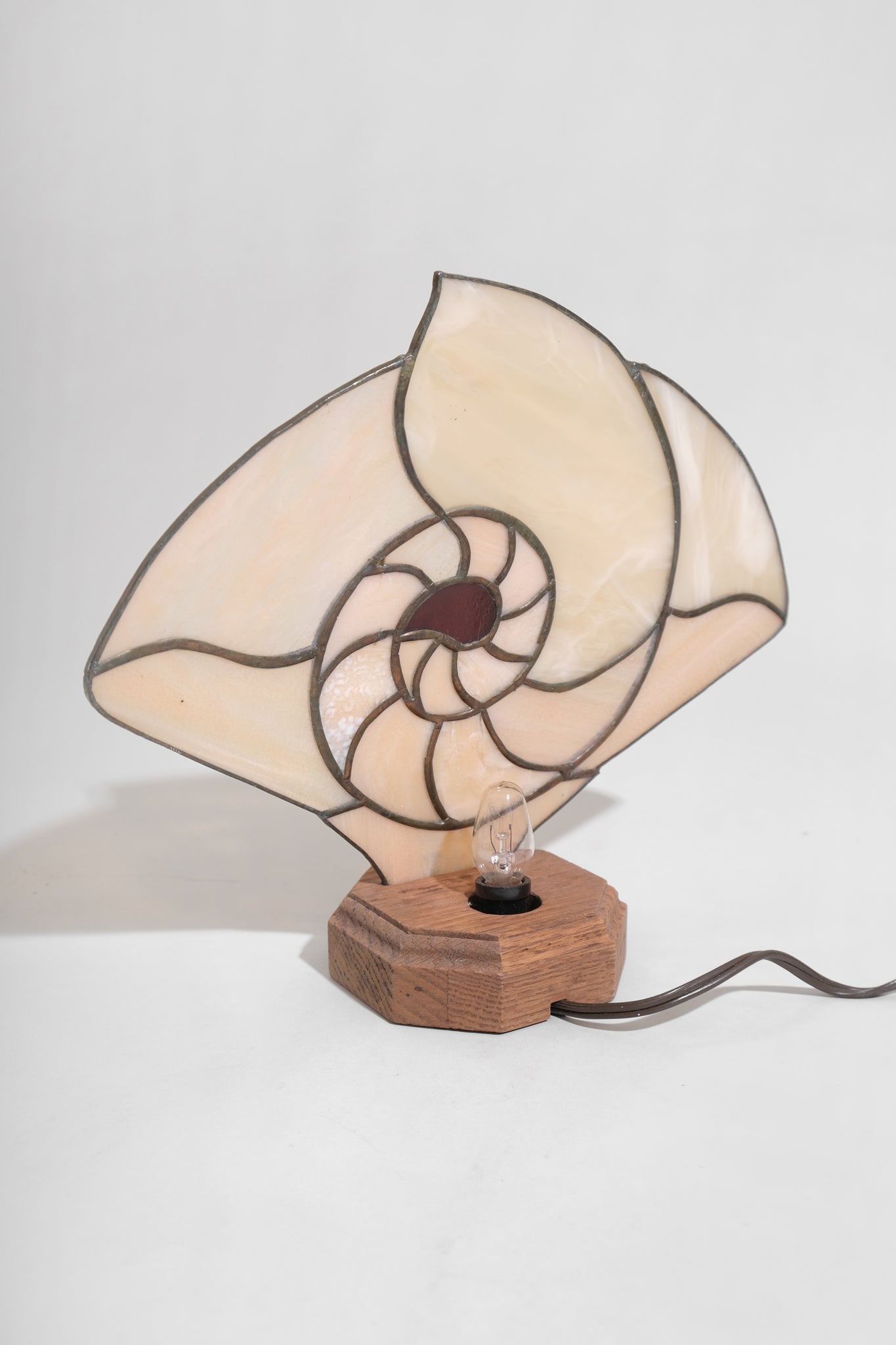 Stained Glass Shell Lamp