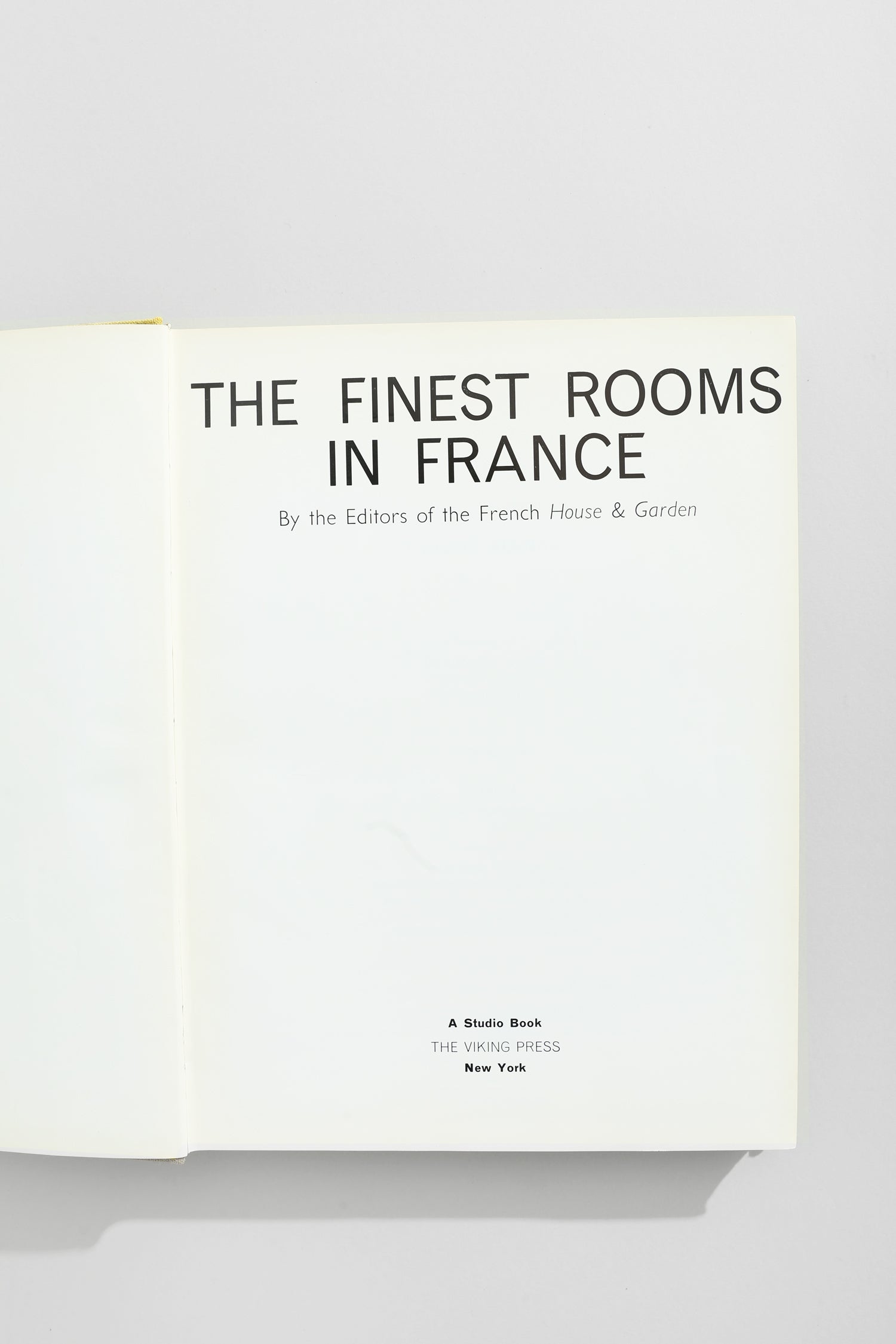 The Finest Rooms in France Book