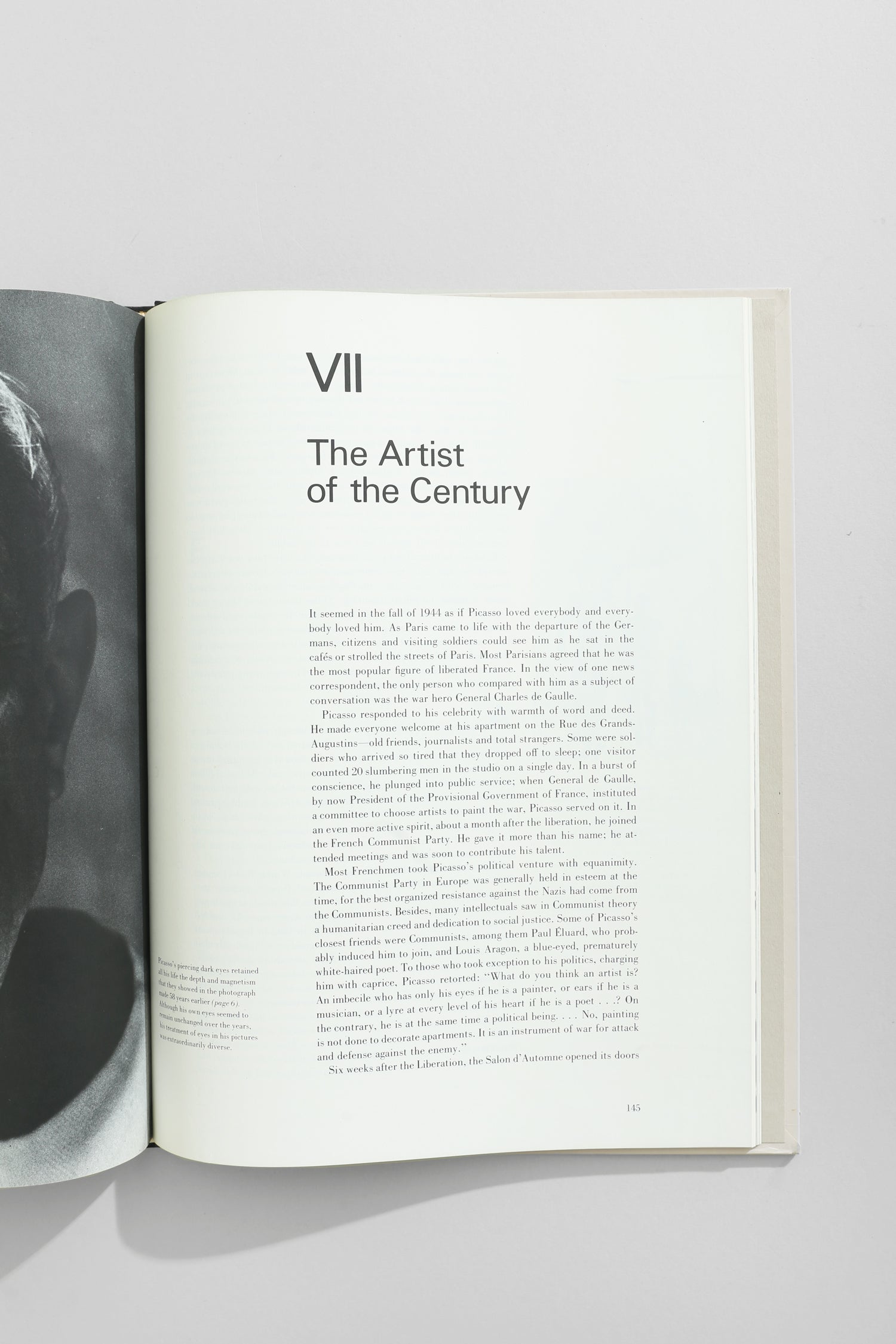 The World of Picasso Book