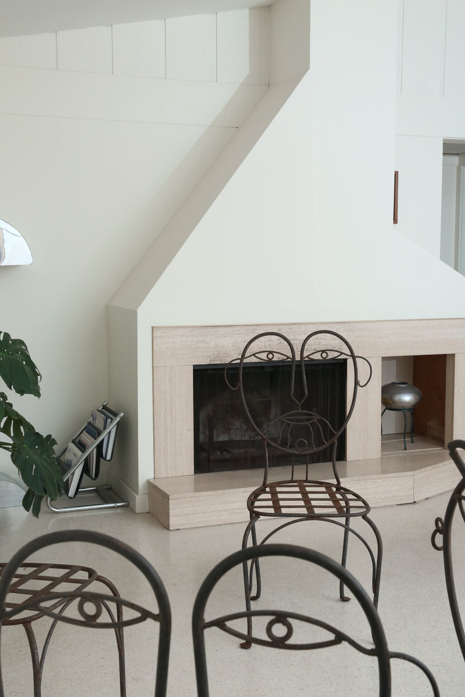 Face Chair + Table Set