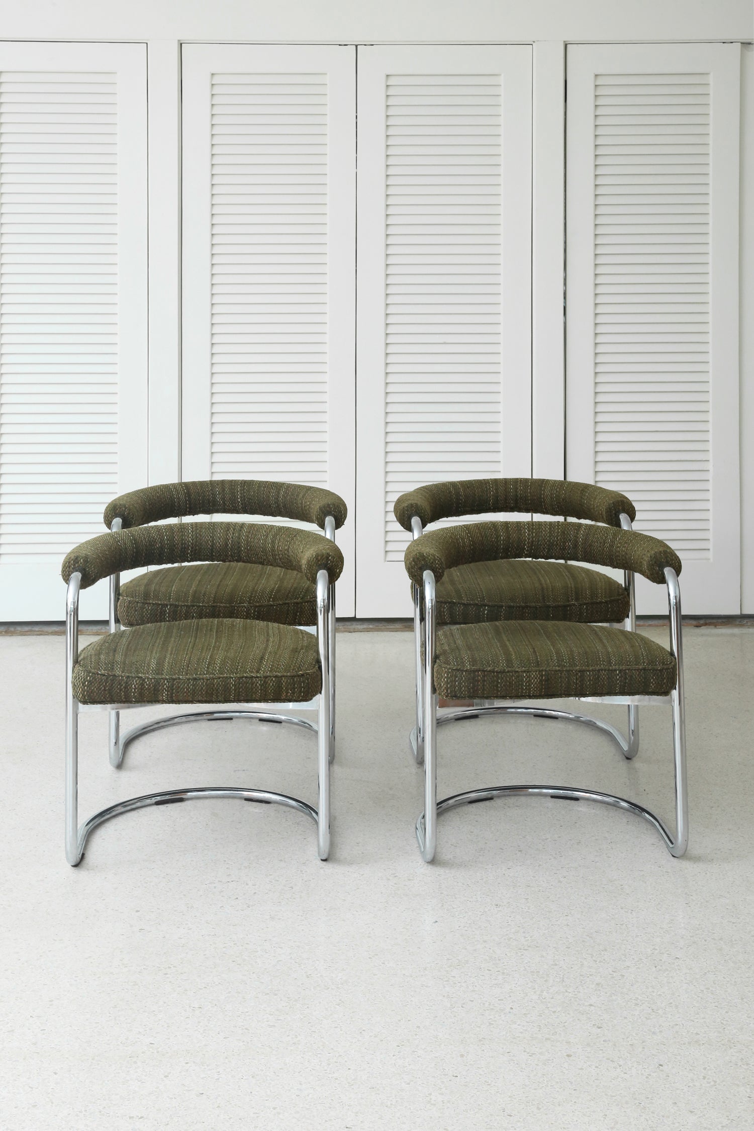 Tubular Chrome Cantilever Chairs (Set of 4)