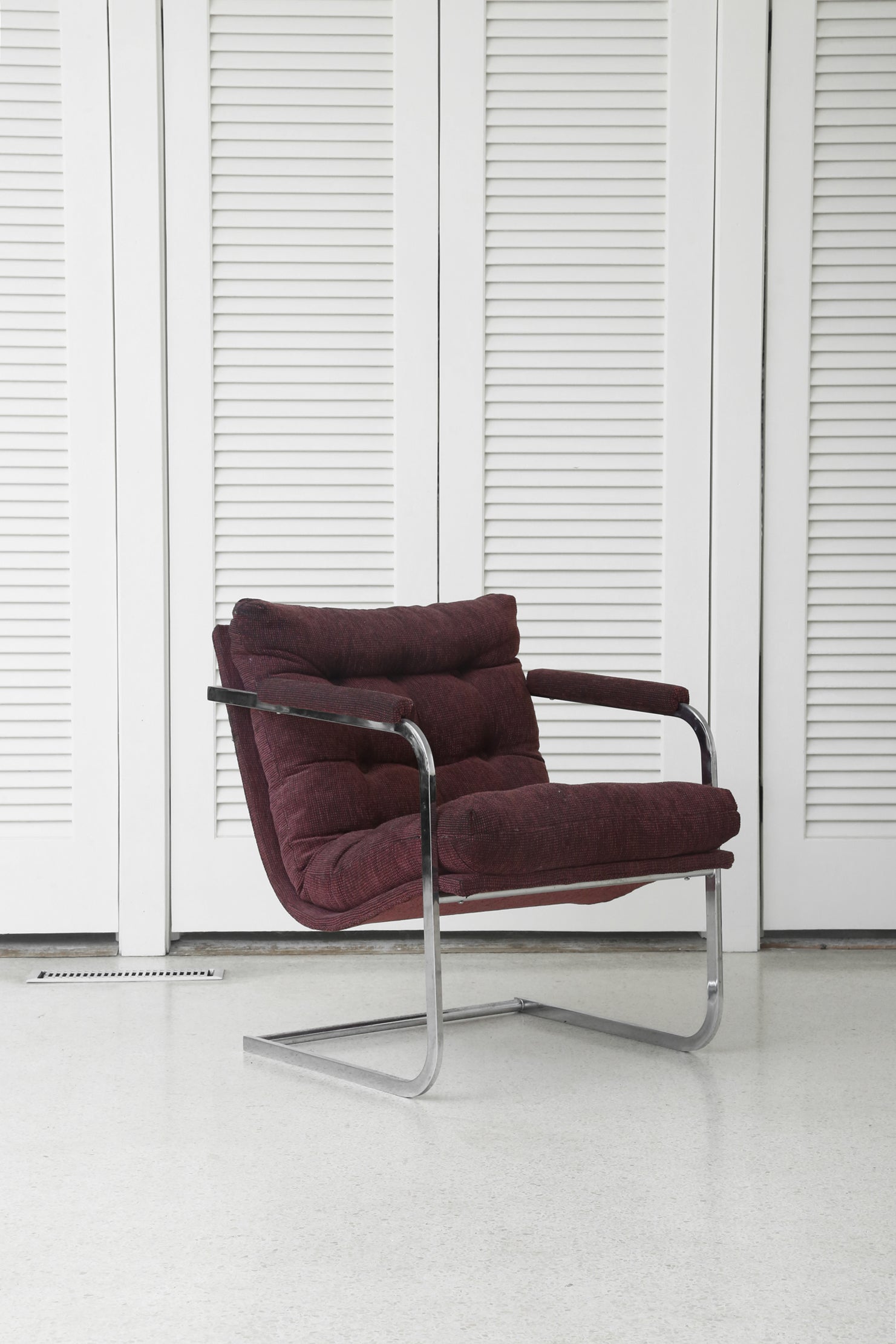 1970s Cantilever Lounge Chair