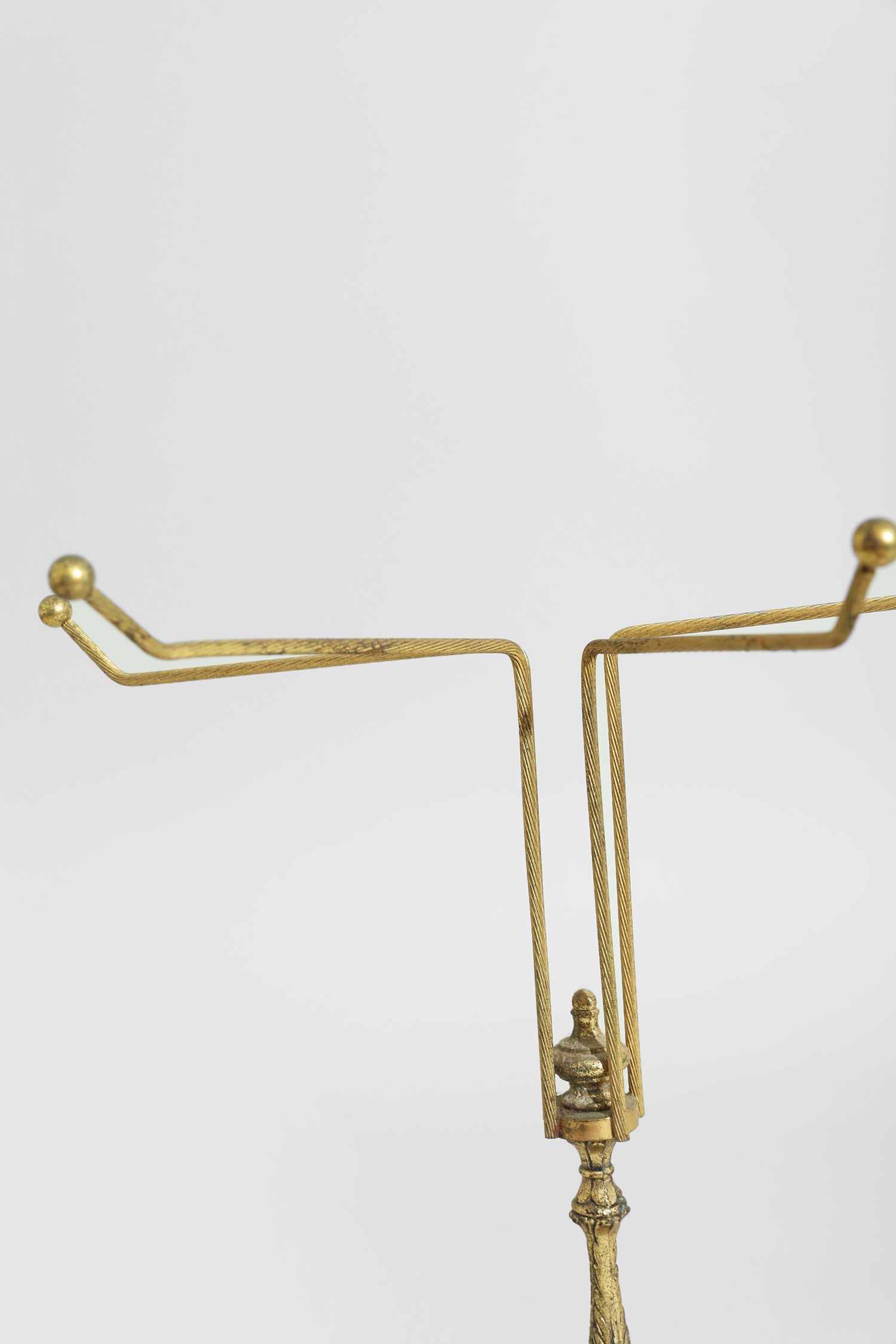 Hollywood Regency Jewelry Holder