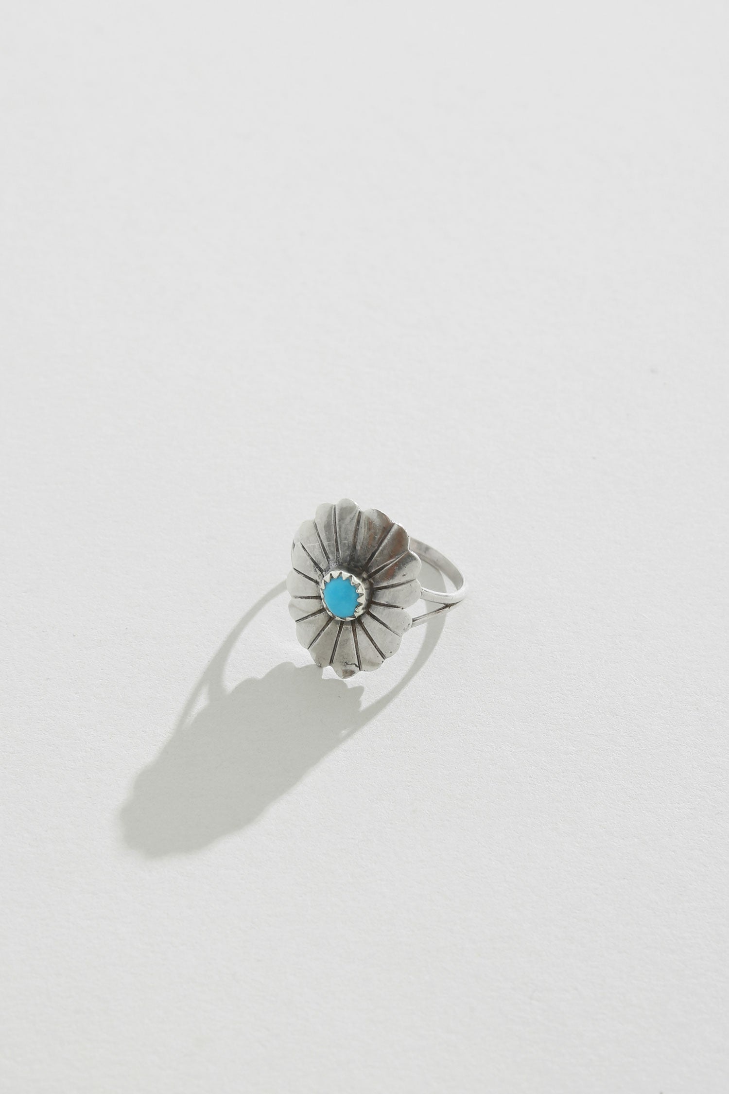 Turquoise Flower Ring, Size 7.75