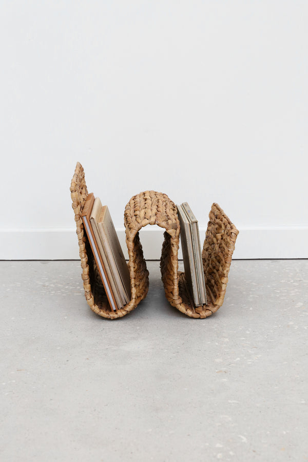 Wavy Magazine Holder