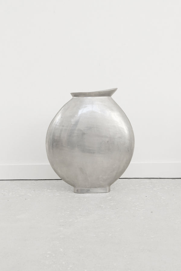 XXL Aluminum Sculpture Vase