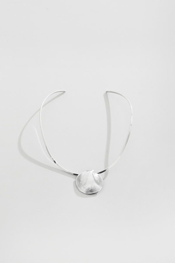 Shell Collar Necklace