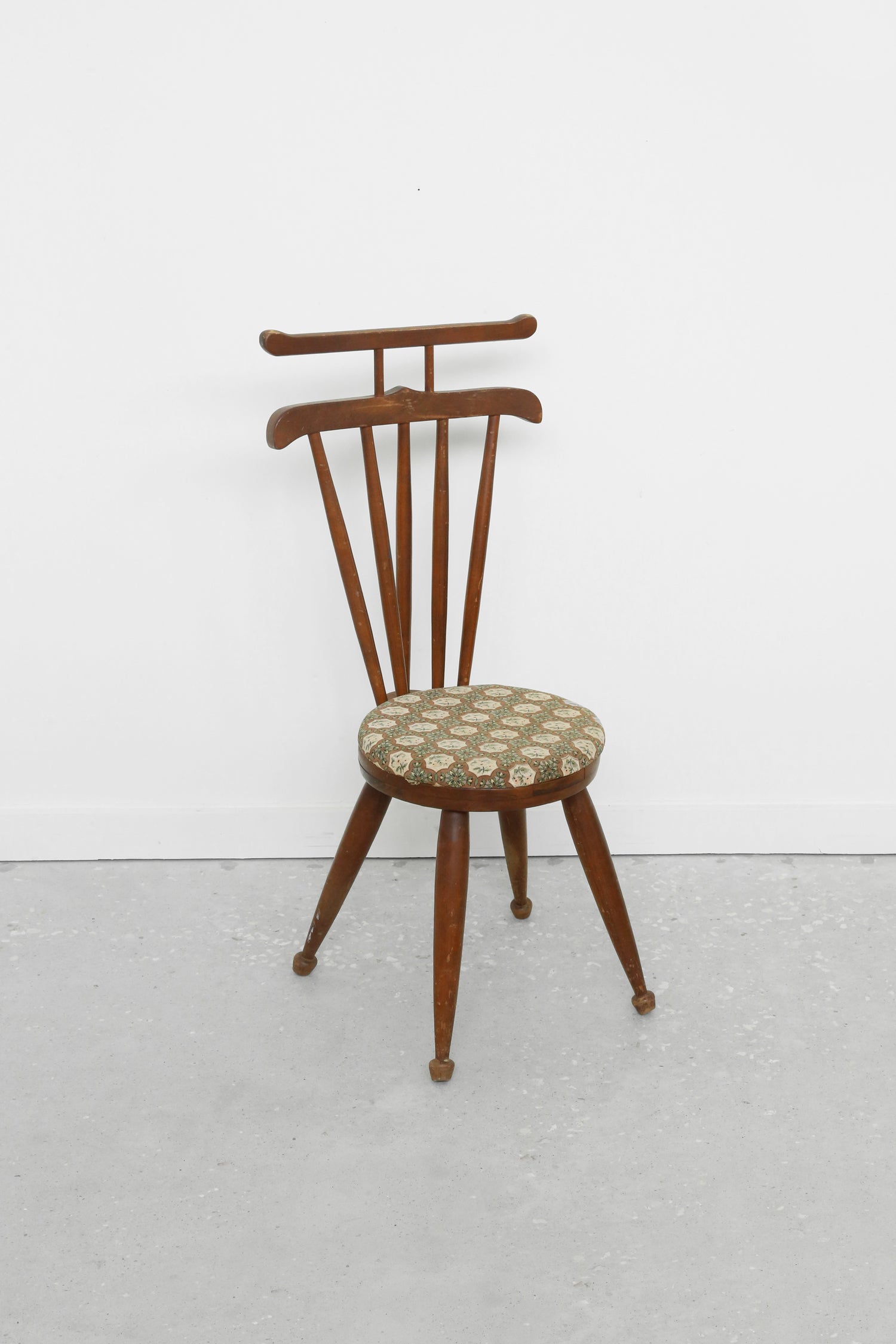 Mid Century Valet Chair