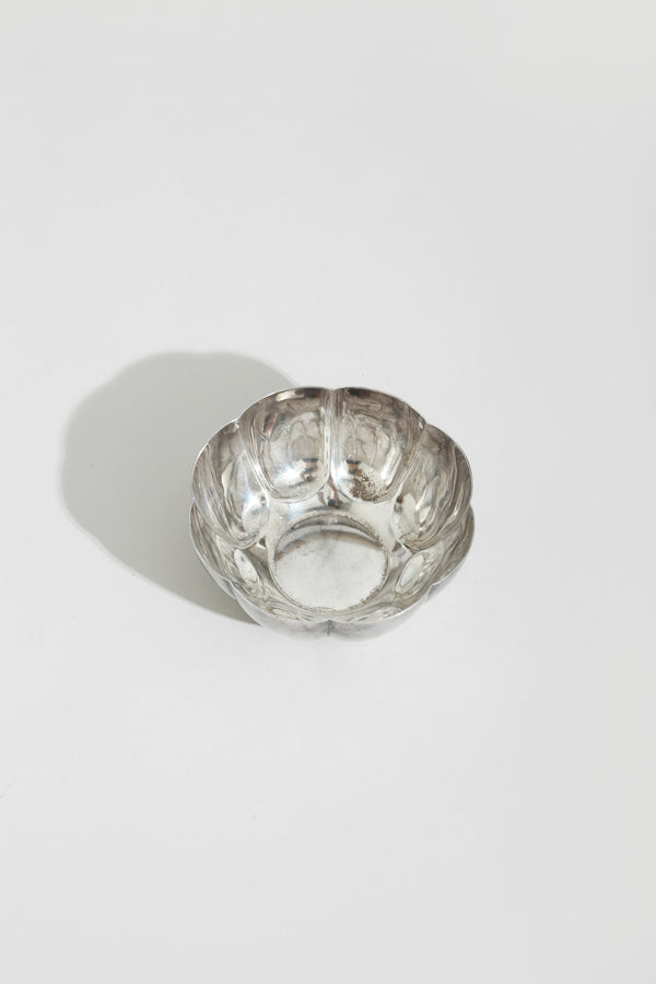 Silver Scalloped Bowl