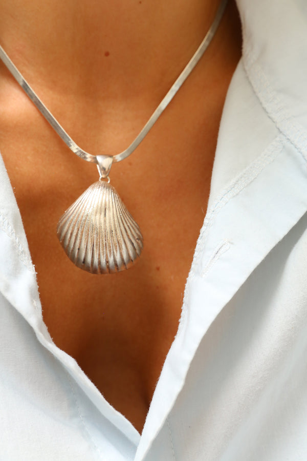 Herringbone + Cockle Necklace