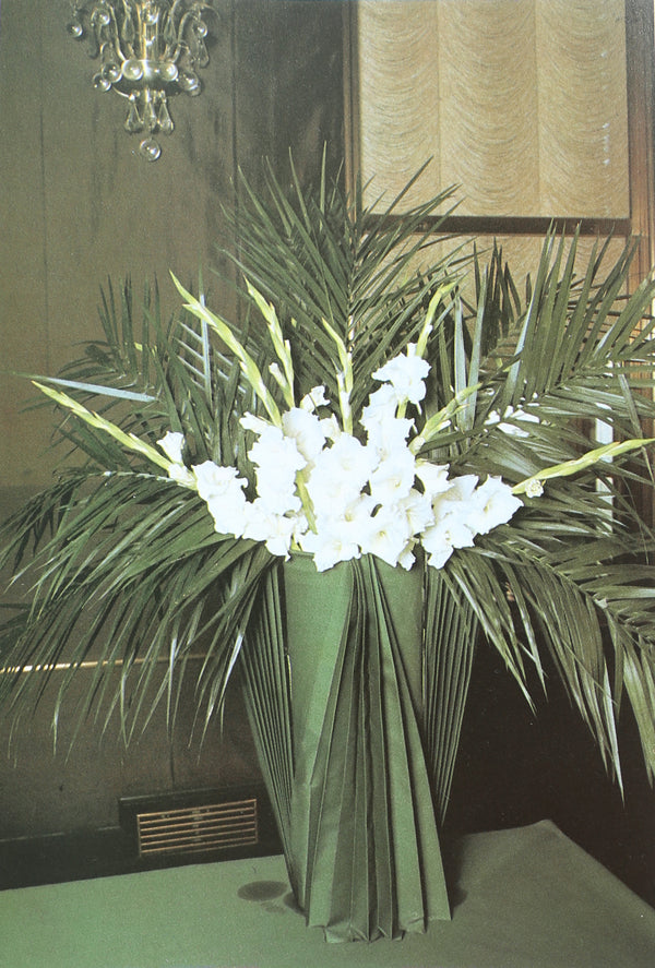 Decorating with Flowers Book