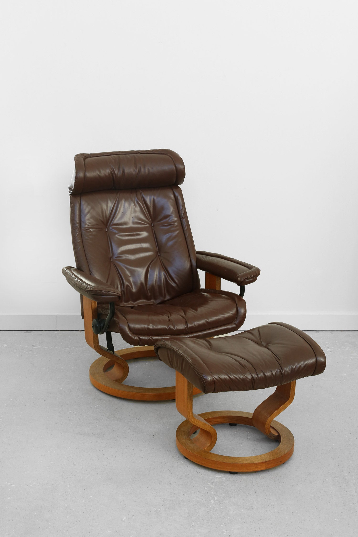 Brown Lounger Chair + Ottoman Set