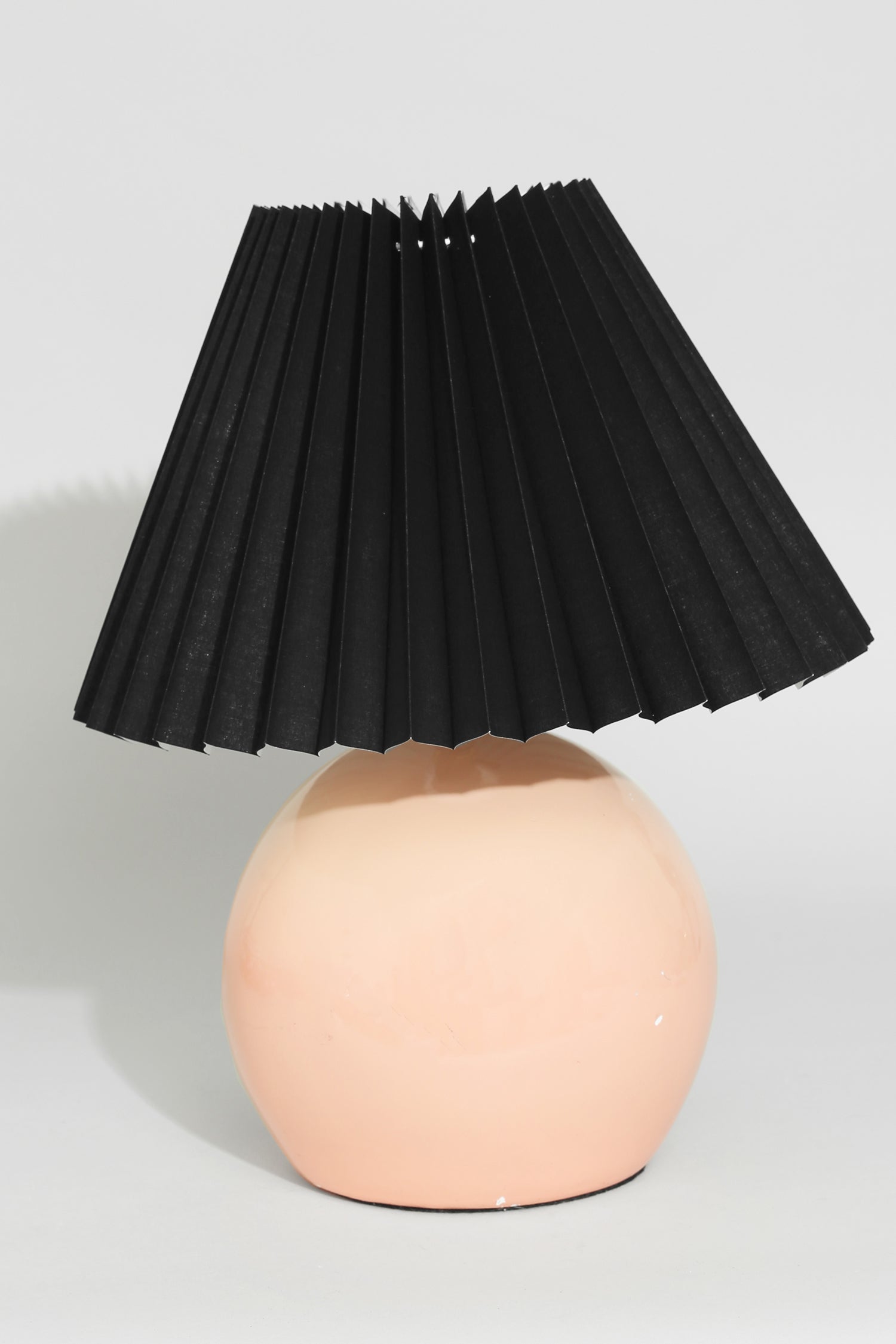 Spherical Table Lamp