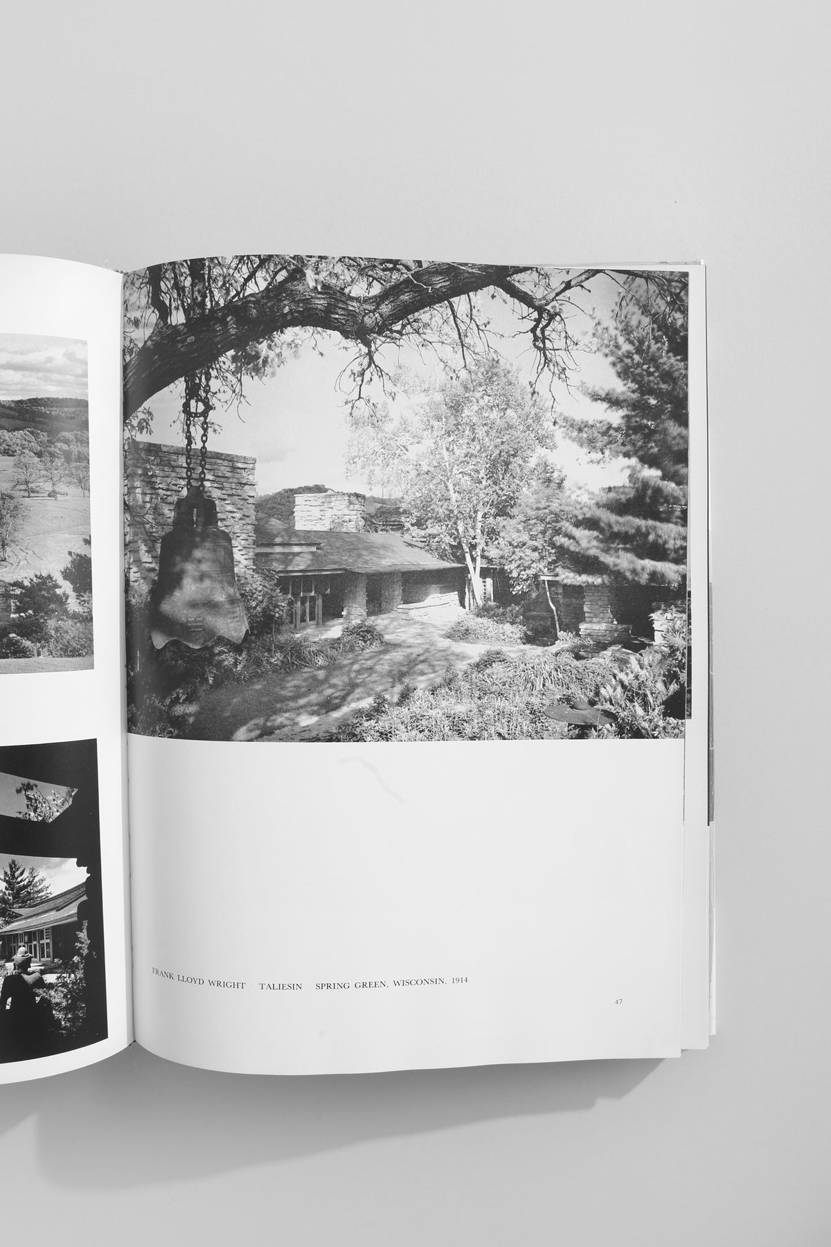 Masters of Modern Architecture Book