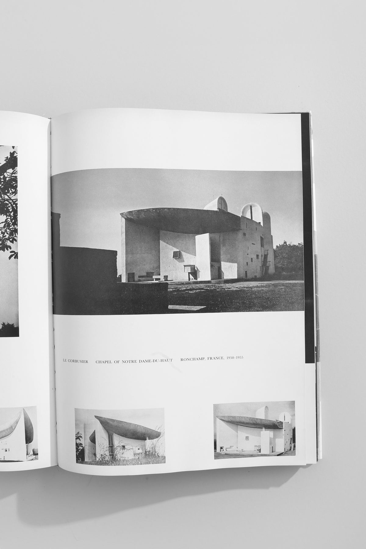 Masters of Modern Architecture Book