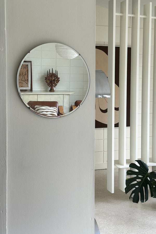 Minimalist Circle Mirror