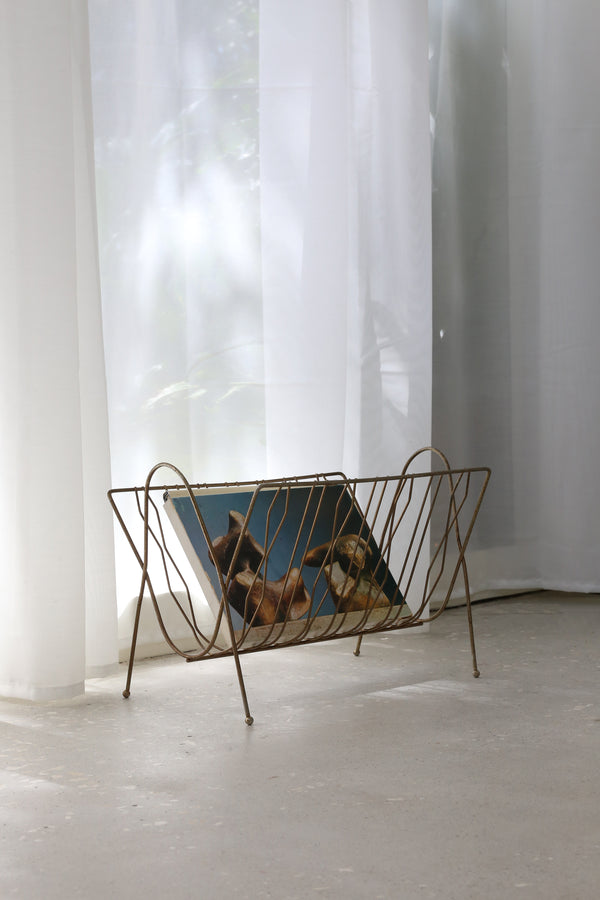 Geometric Magazine Rack