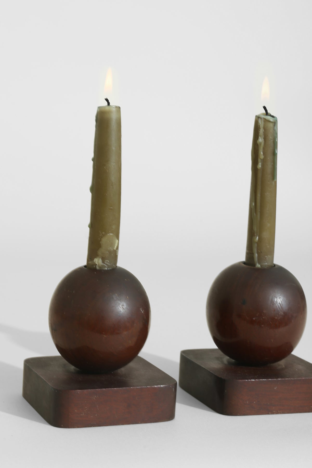 Wood Sphere Candleholder Set