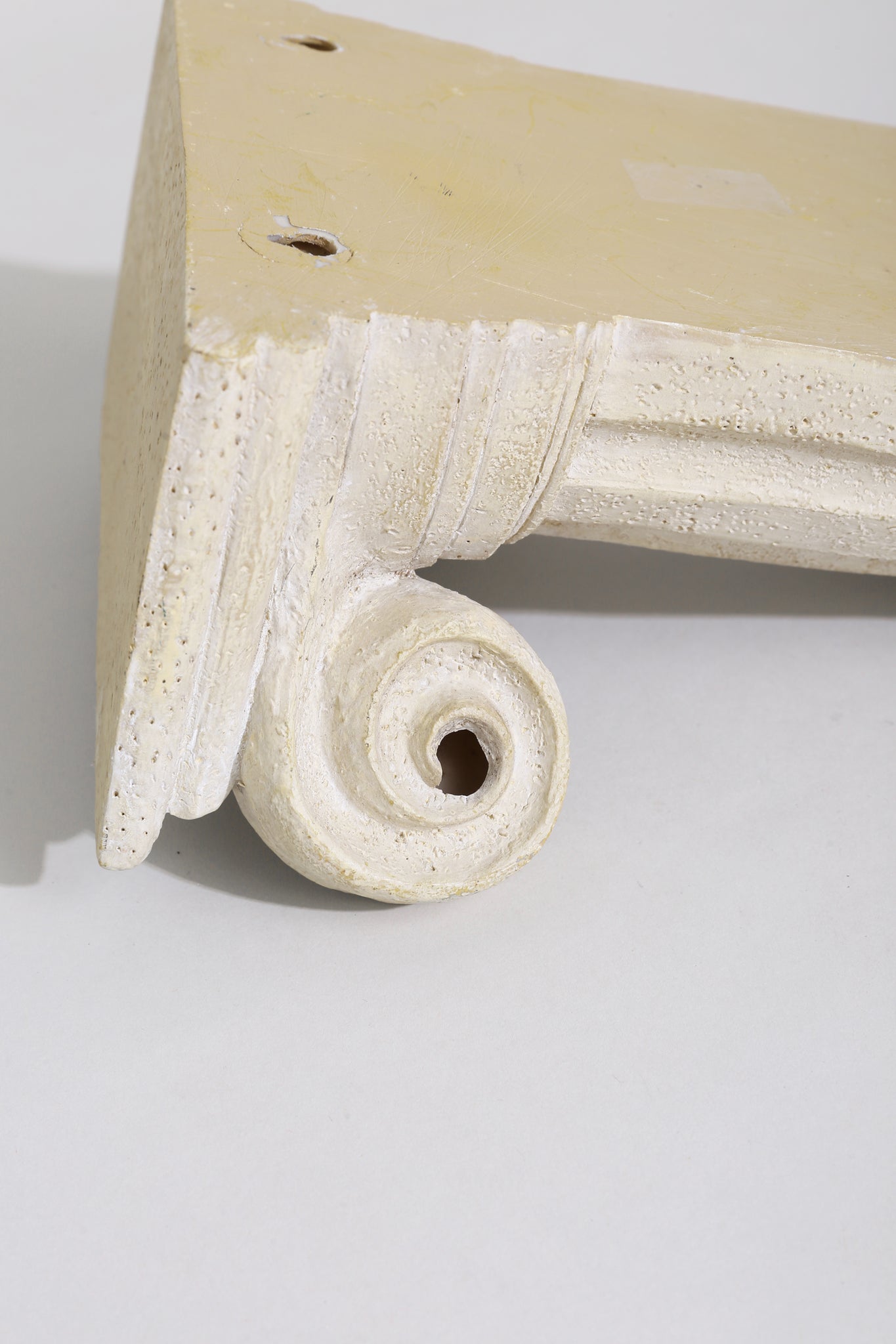 Roman Column Hanging