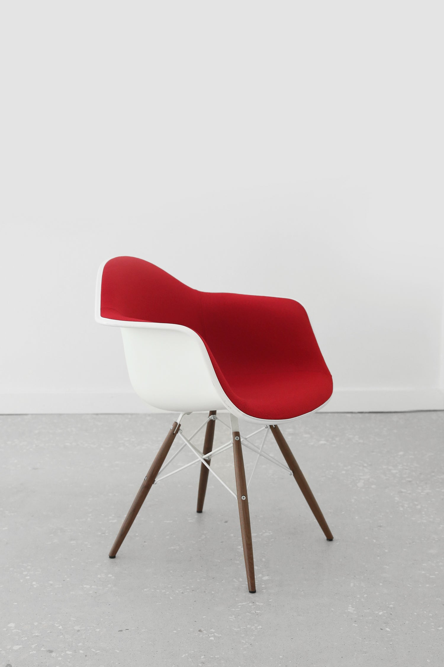 Eames Side Chair