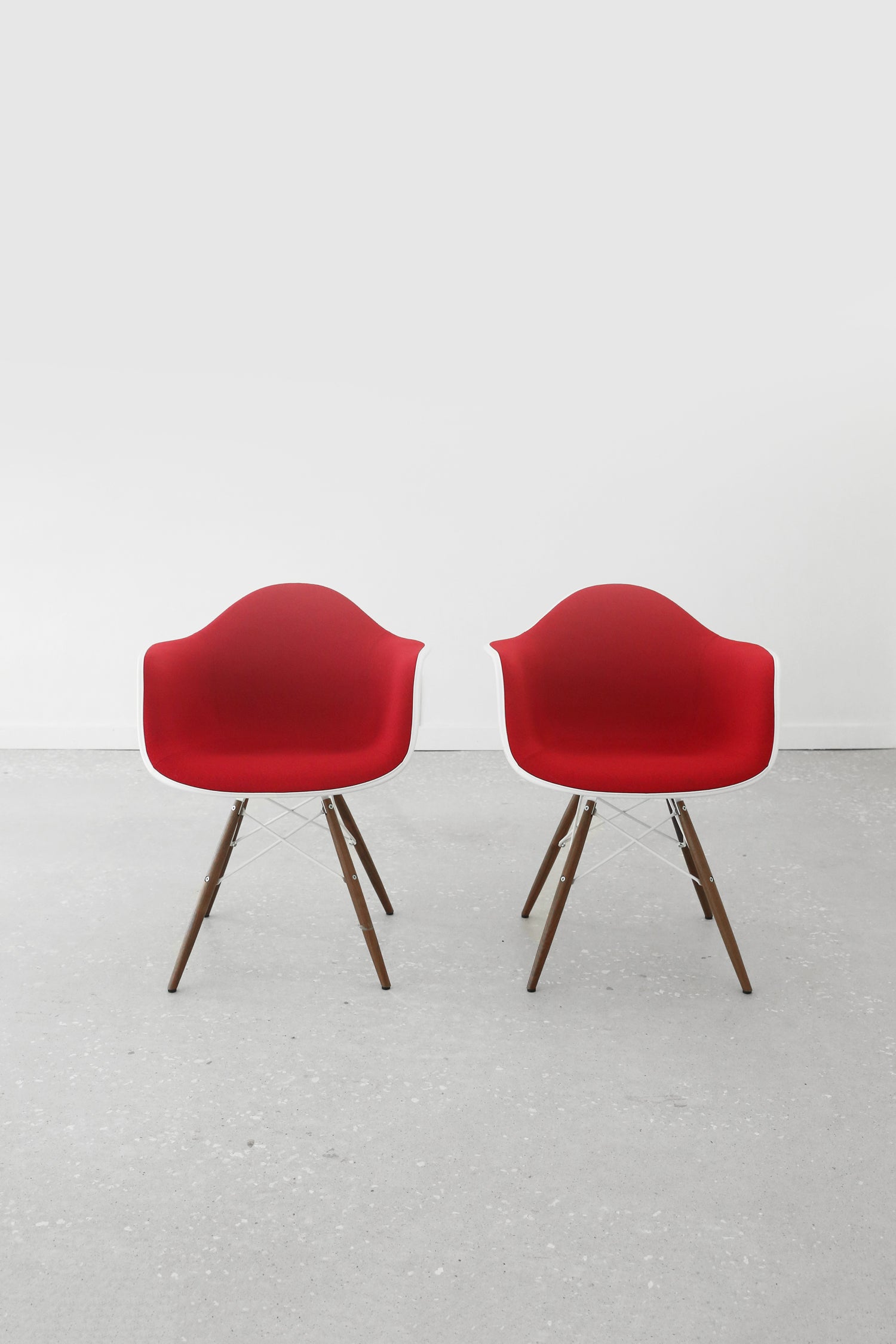 Eames Side Chair
