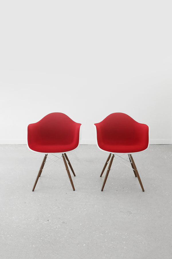 Eames Side Chair