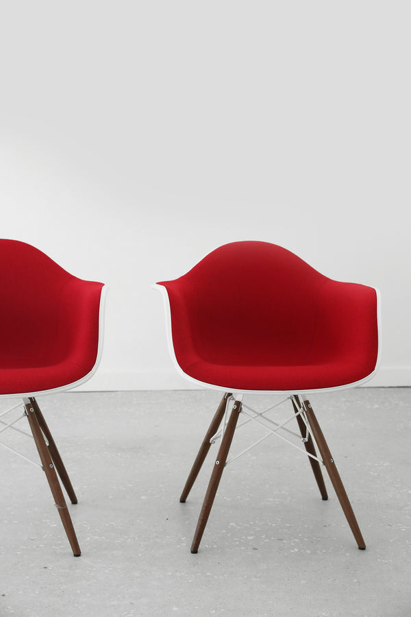 Eames Side Chair