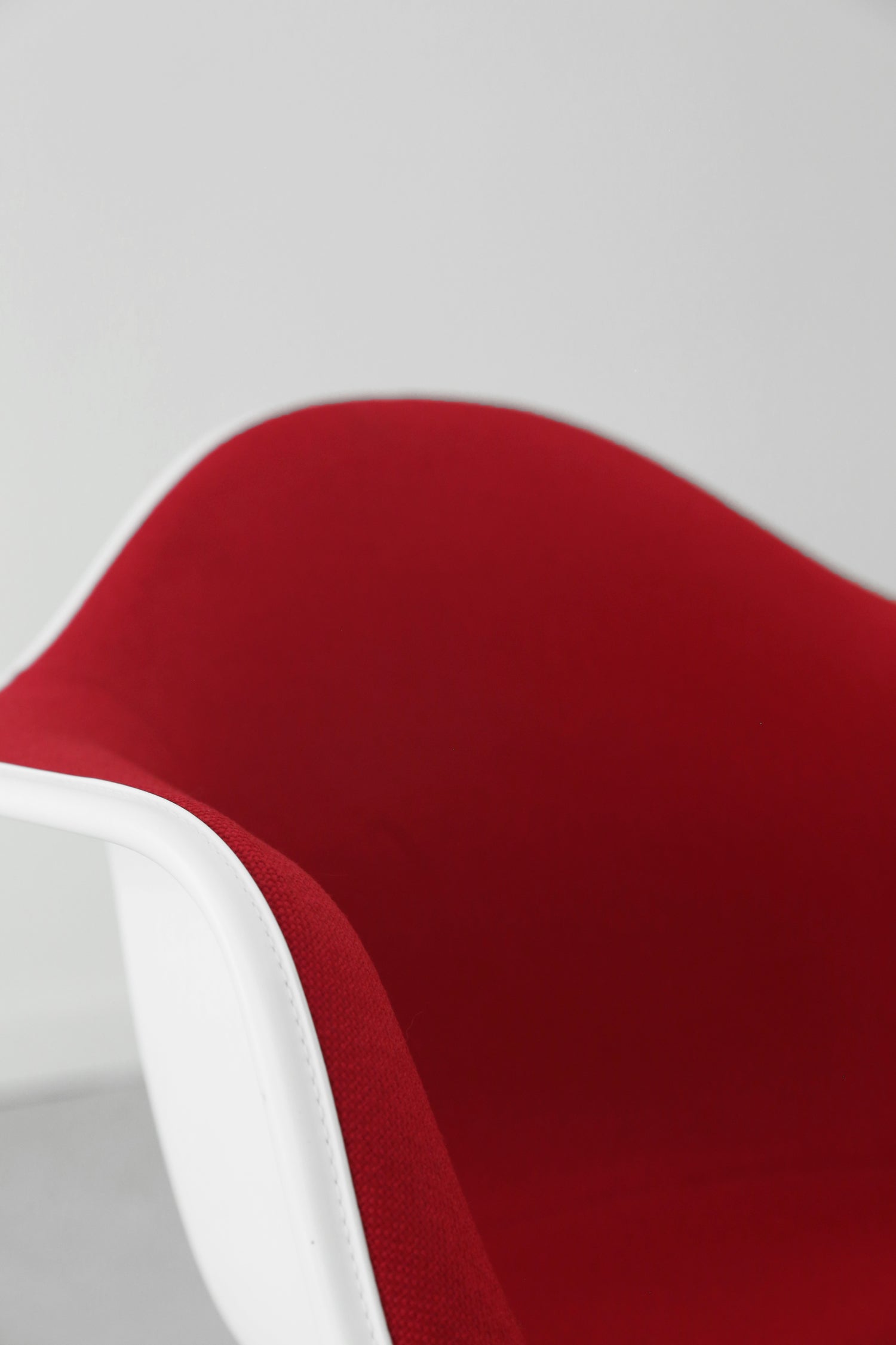 Eames Side Chair