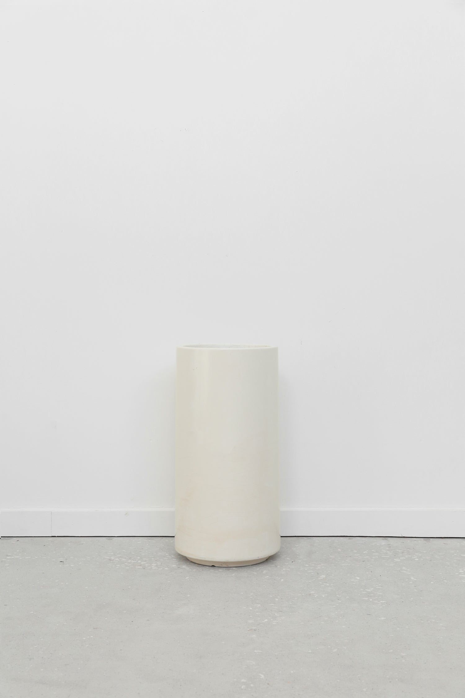 Fiberglass Pedestal Planter