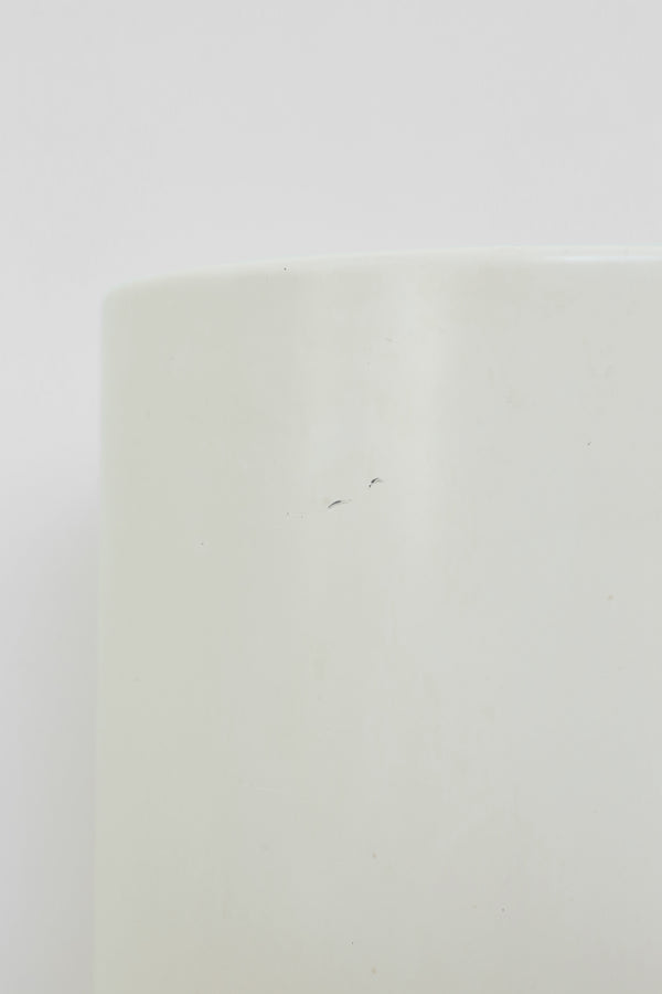 Fiberglass Pedestal Planter