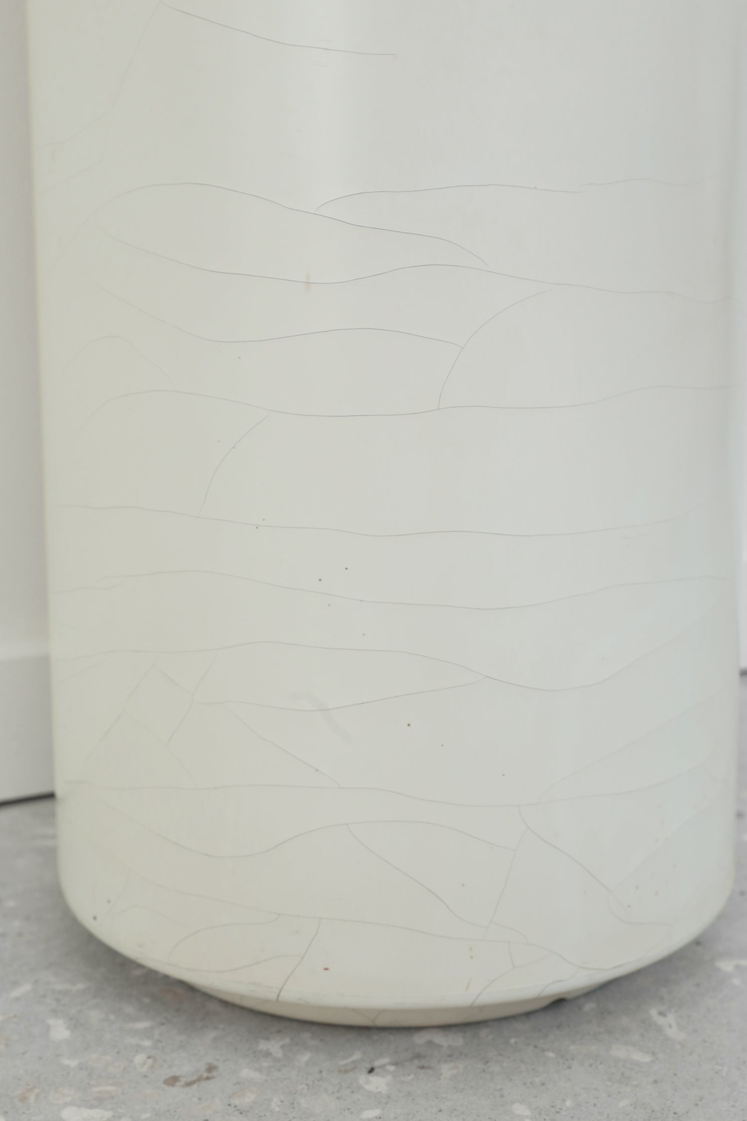 Fiberglass Pedestal Planter