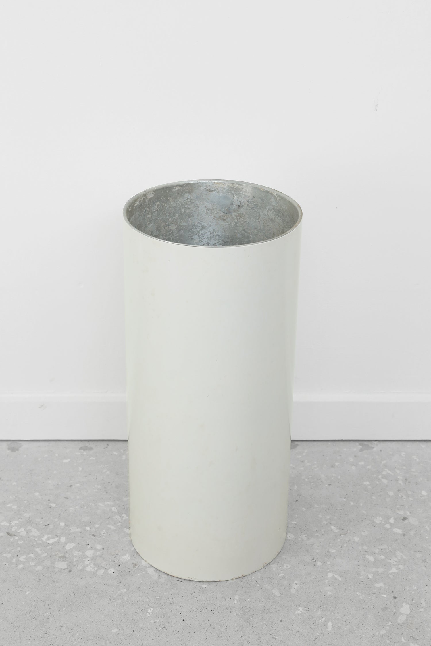 HABITAT Pedestal Planter