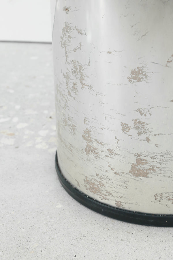 Cylinder Chrome Planter