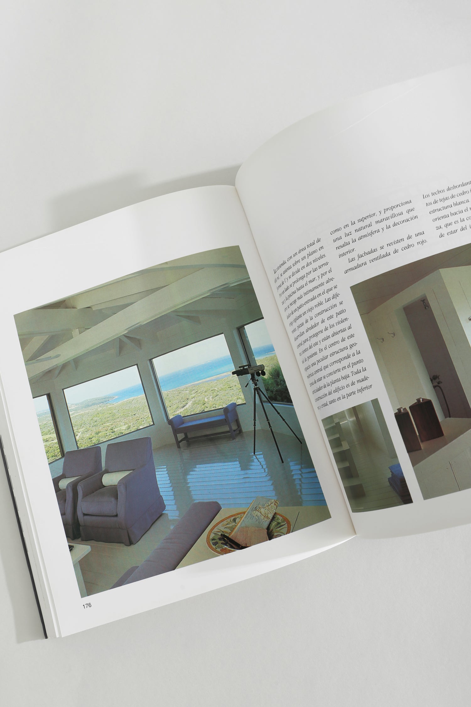 Houses of the World I Book