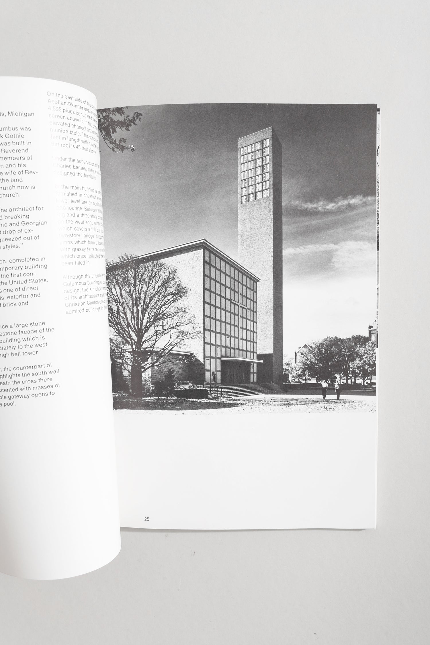 Columbus, Indiana: A Look At Architecture Book