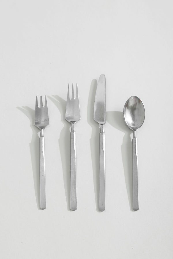 Erik Herløw, Obelisk Flatware