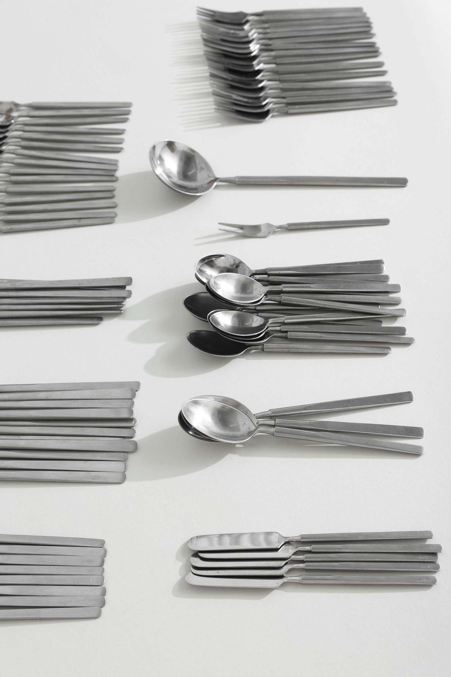 Erik Herløw, Obelisk Flatware