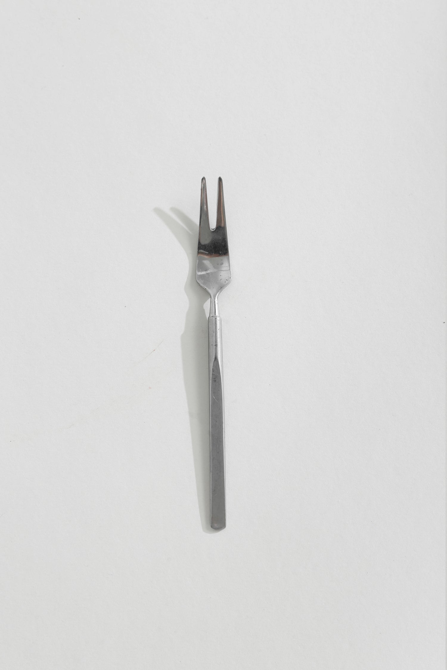 Erik Herløw, Obelisk Flatware