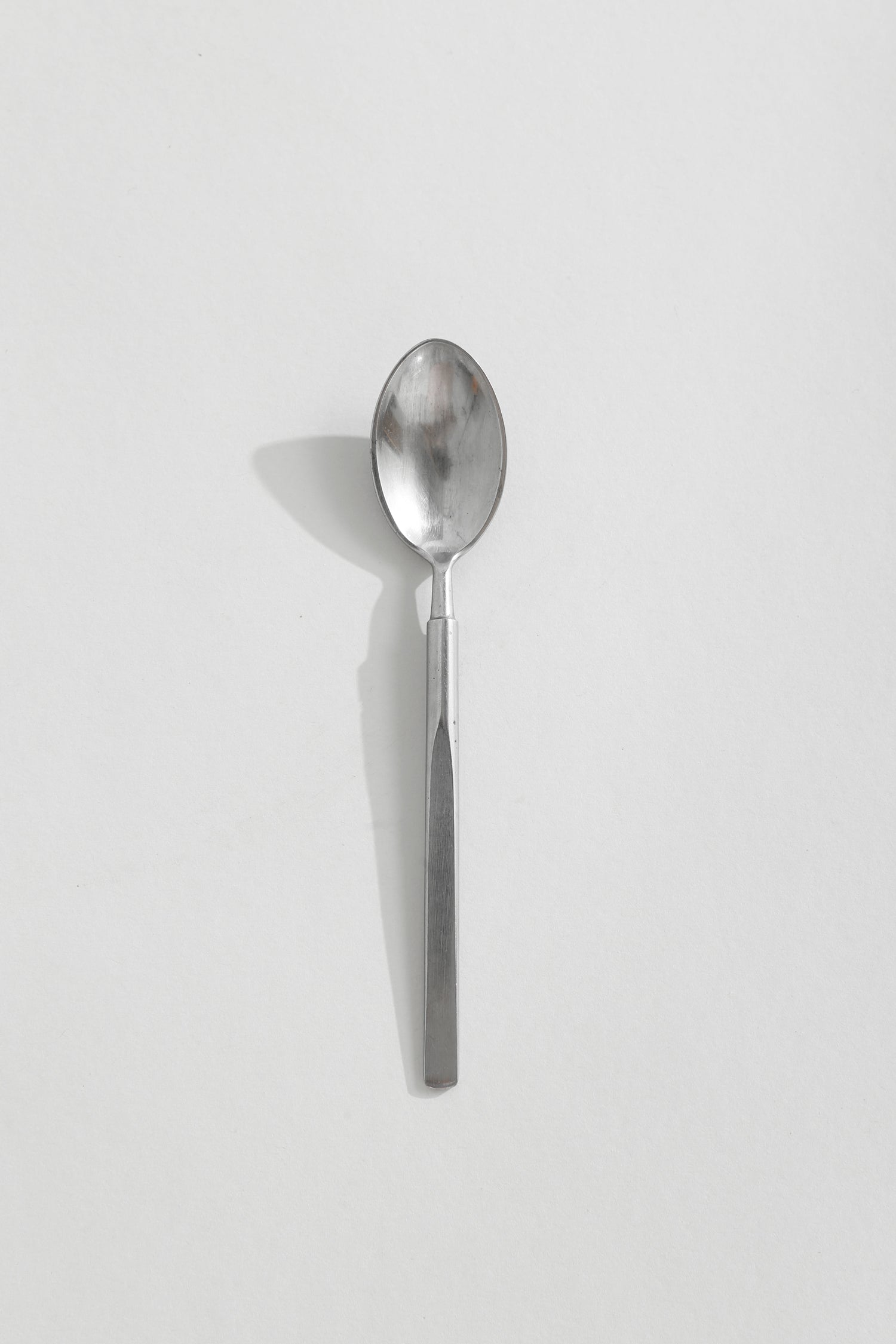 Erik Herløw, Obelisk Flatware