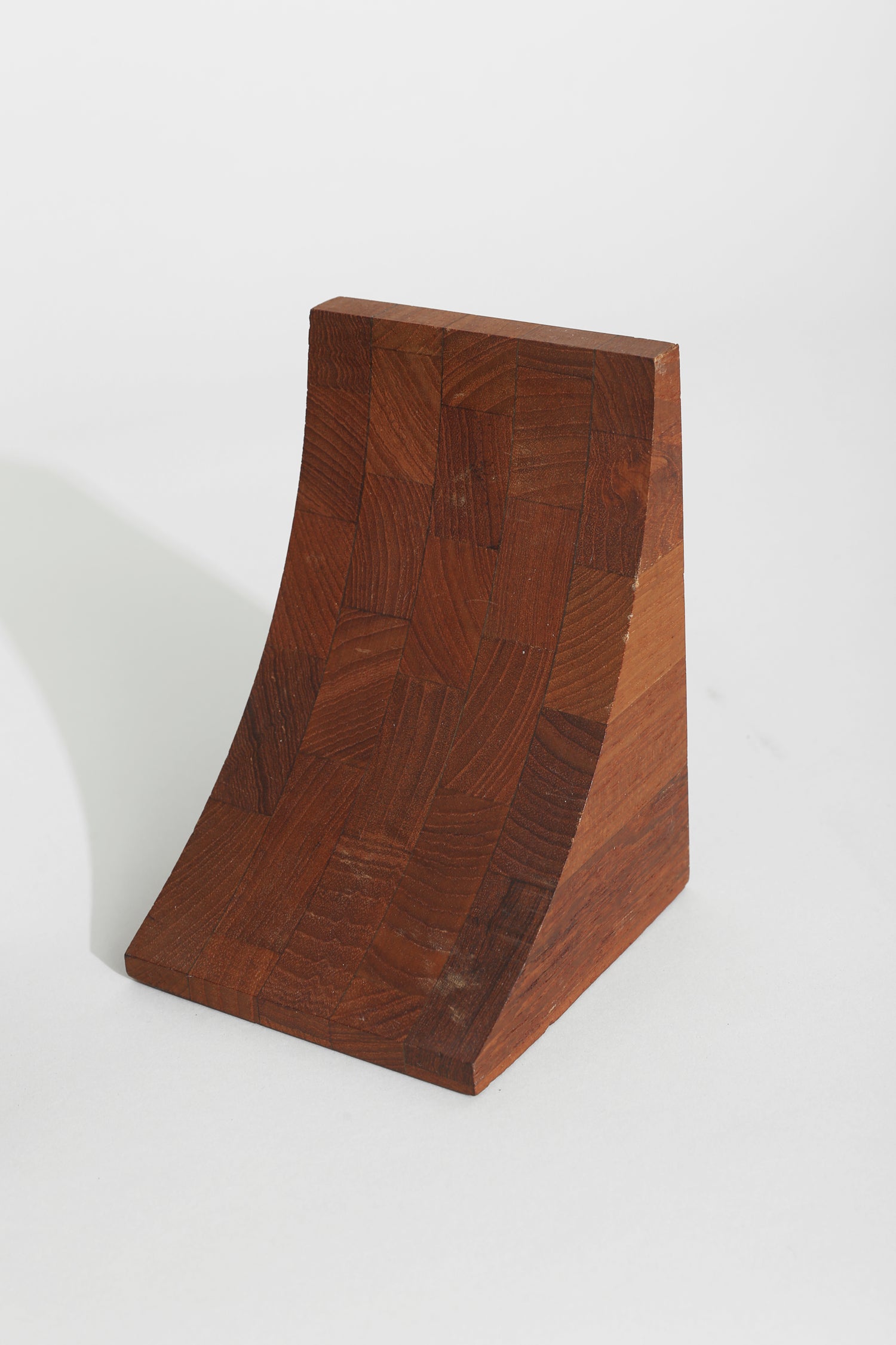 Wave Bookend Set