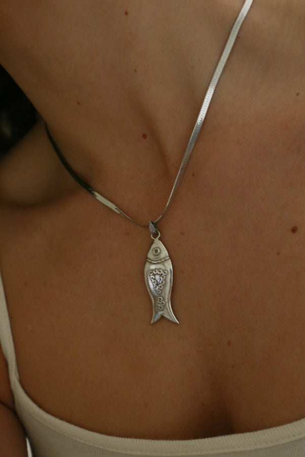 Fish Herringbone Necklace