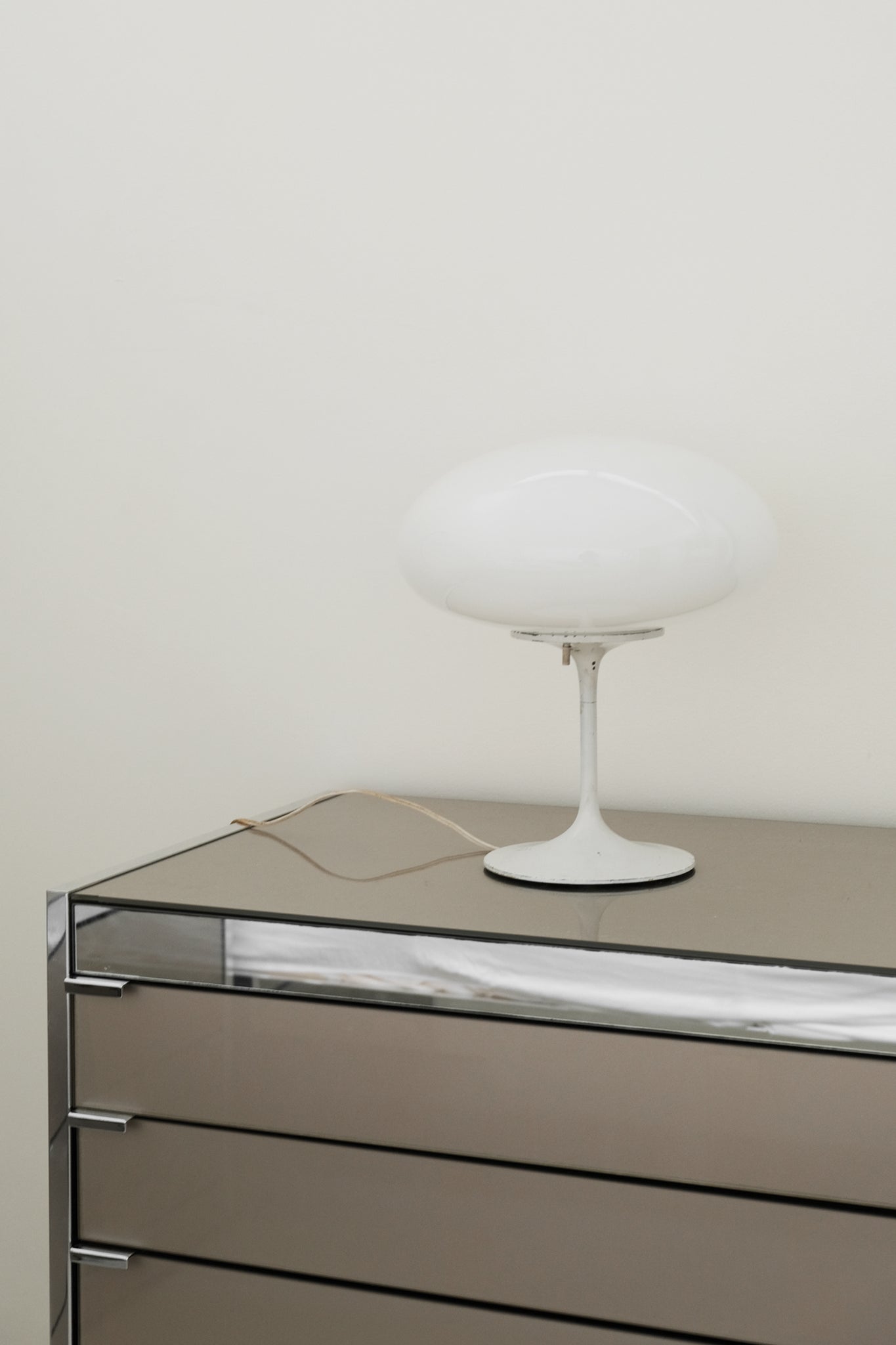 Stemlite B-3 Table Lamp